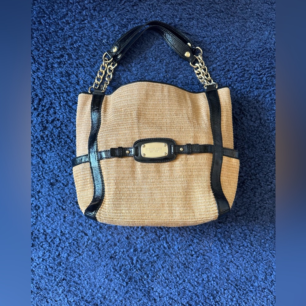 Large Michael Kors Tan and Black Women's Tote